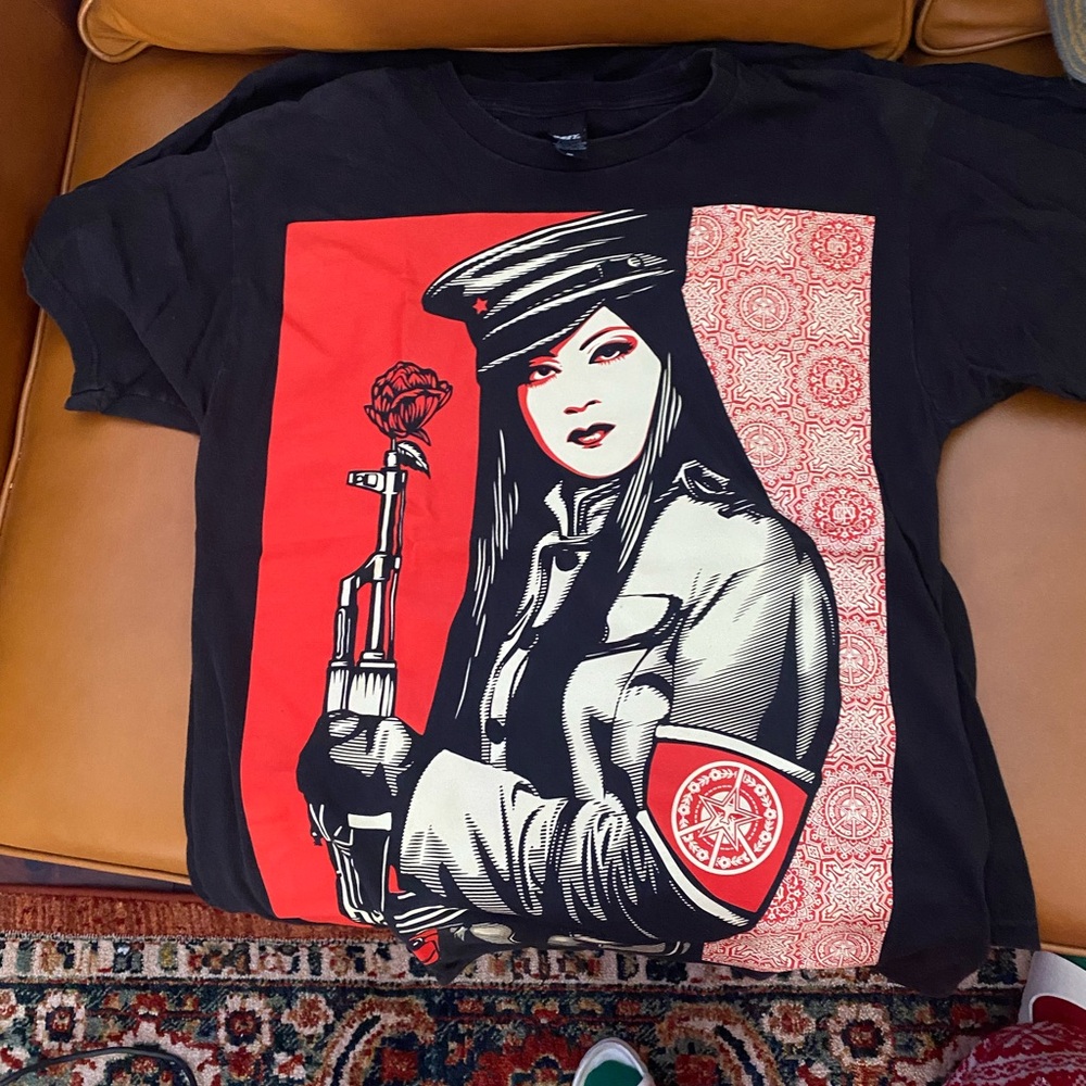 Obey Vintage Black Graphic Tee love not war